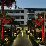 Freskia Hotell 4*