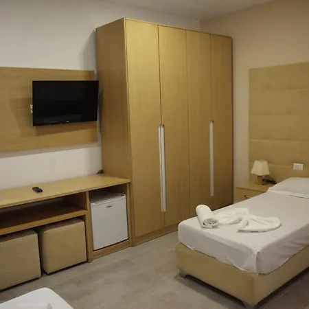 Freskia ホテル Velipojë