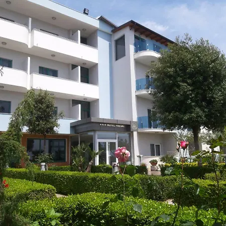 Freskia Велипойе