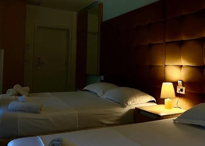 Hotel Freskia 4*