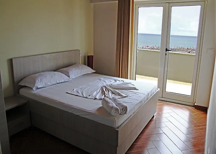 Hotel Freskia