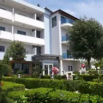 Freskia Velipojë