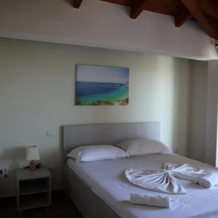 Freskia Hotel 4*
