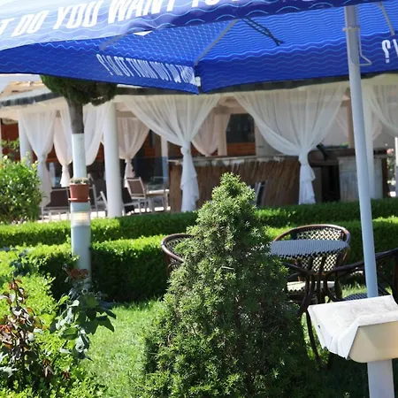 Freskia Hotel 4*