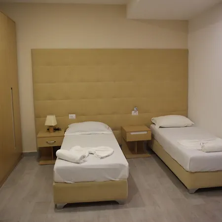 Freskia Hotel Velipojë