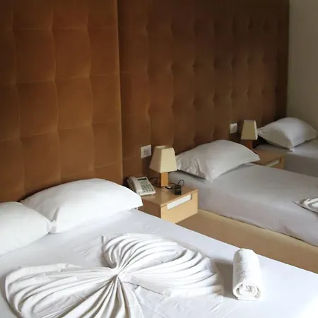 Freskia Hotel Velipojë