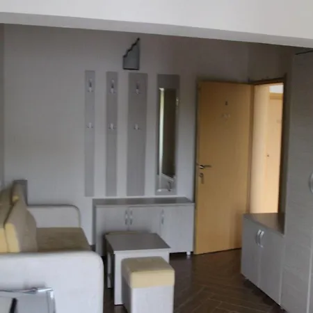 Freskia Hotel Velipojë