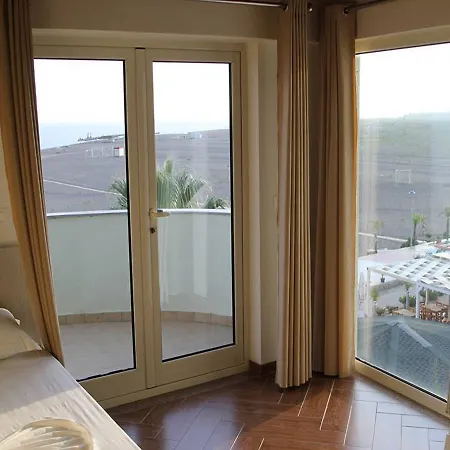 Hotel Freskia