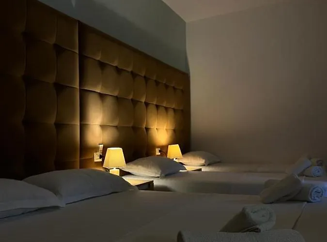 Freskia Hotel Velipojë