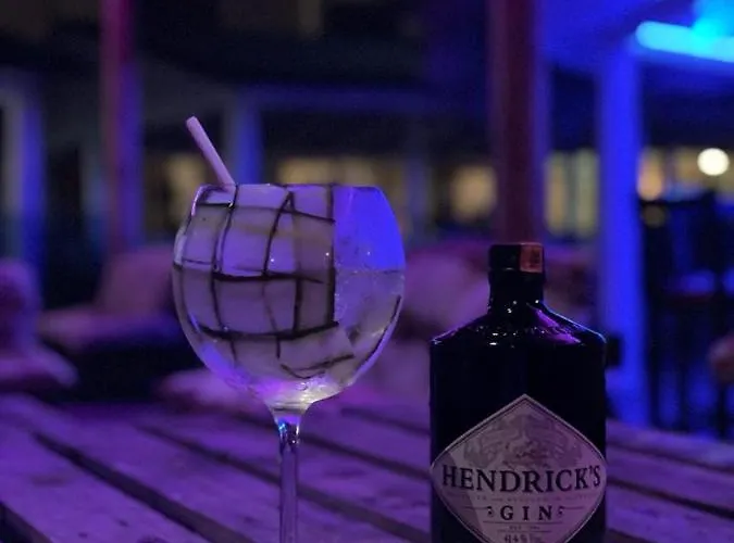 Freskia Hotel Velipojë