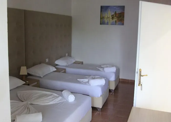 Freskia Hotel Velipojë